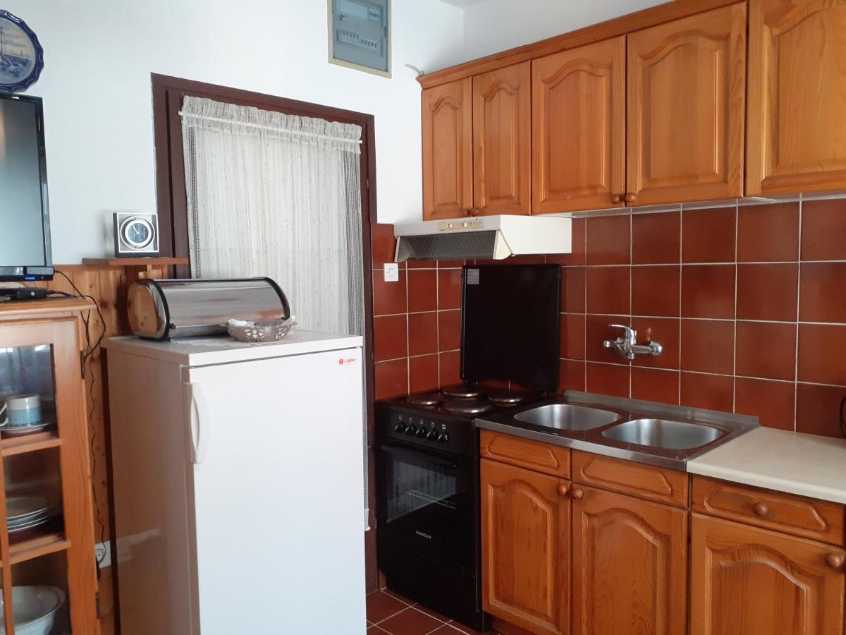 Apartment Simunec Malinska Ngoại thất bức ảnh