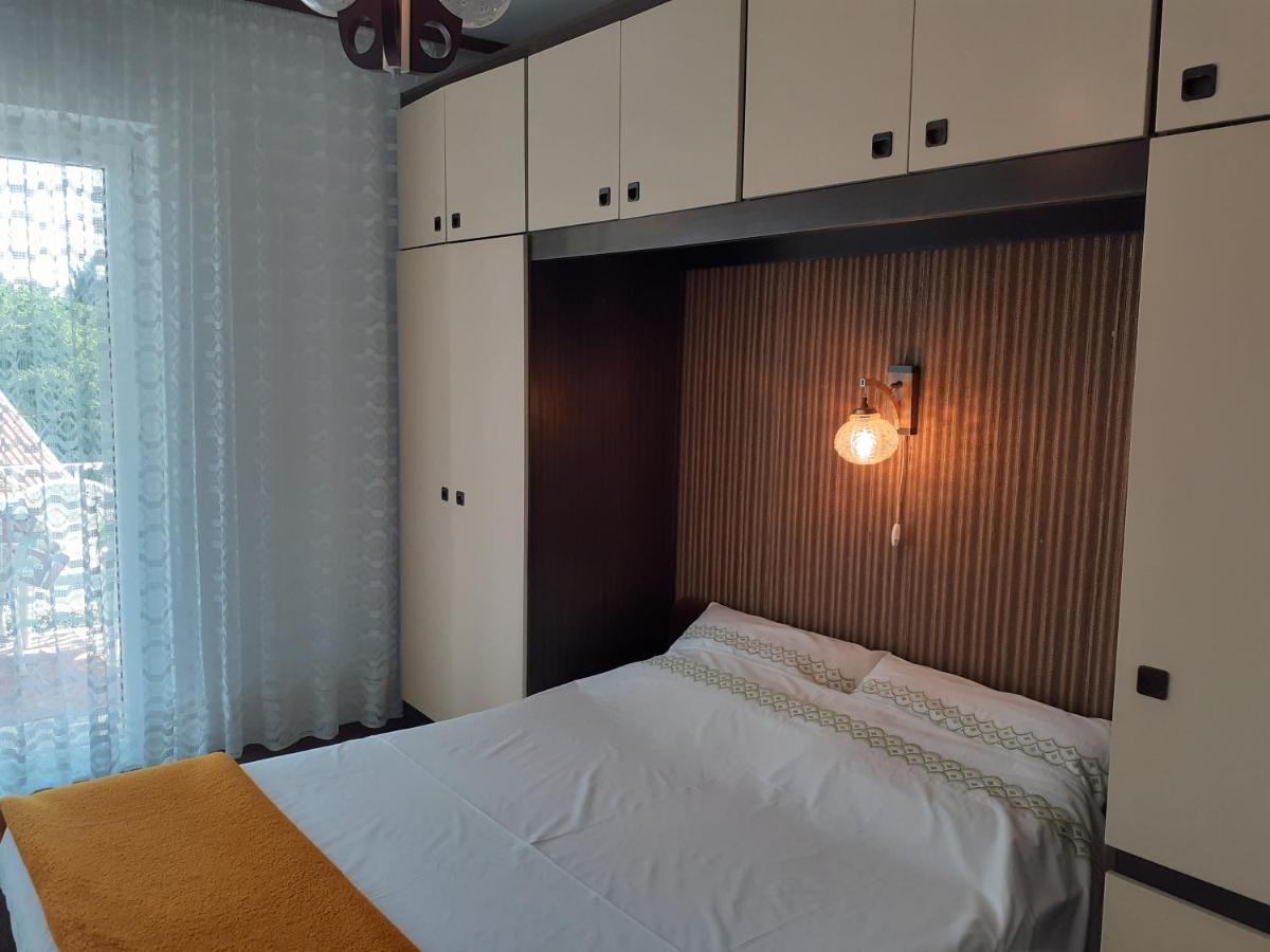 Apartment Simunec Malinska Ngoại thất bức ảnh